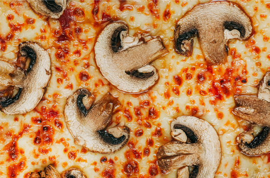 Pizza Domino's PAN: massa grossa, fofa e recheada de sabor