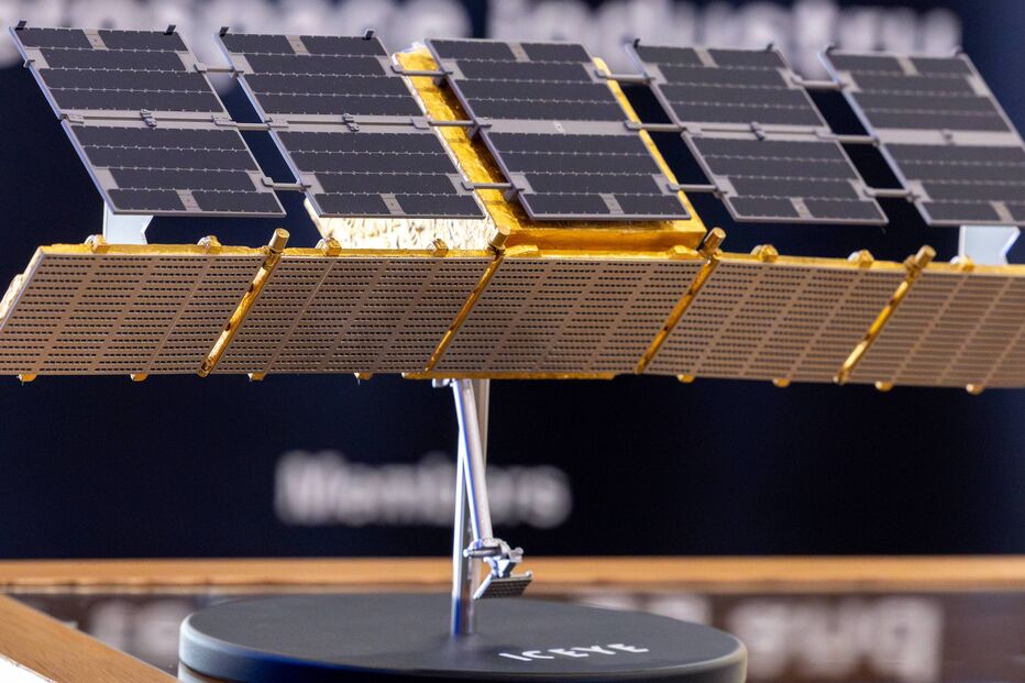 Força Aérea adquire satélite ICEYE para obter imagens em diversas condições meteorológicas