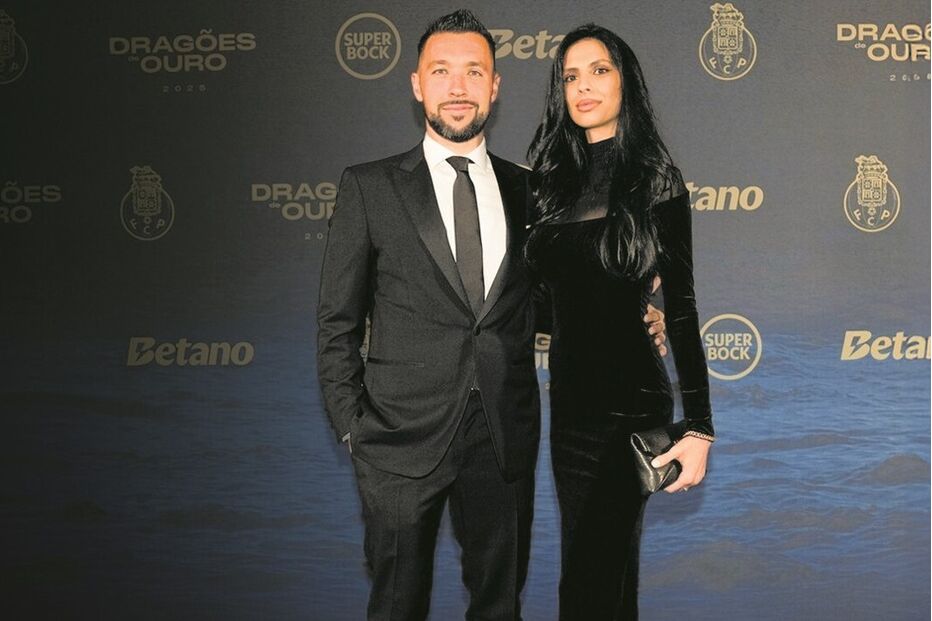 Francesco Farioli e Agata Alonzo nos Dragões de Ouro