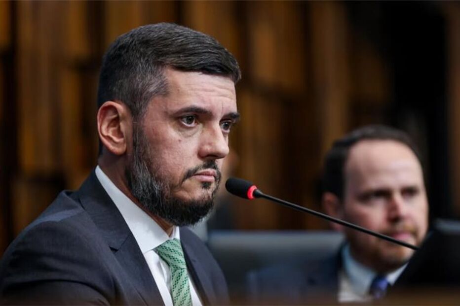 Prisão do presidente do Parlamento do Rio por alertar criminosos