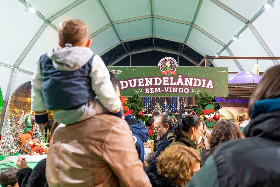 Valença celebra Natal na Duendelândia com luzes e animação