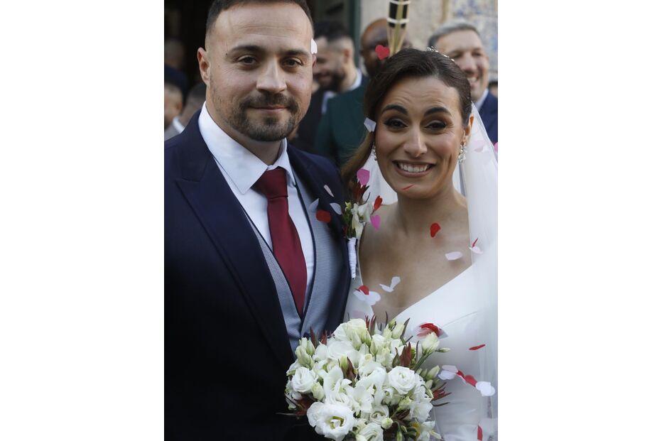 Rita Matias casou na igreja dos avós, celebrando com família e amigos