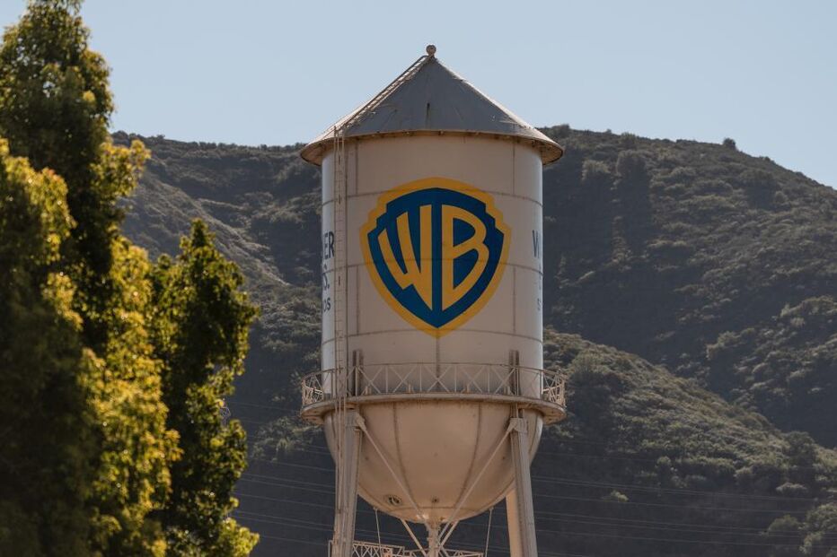 Warner Bros.jpg