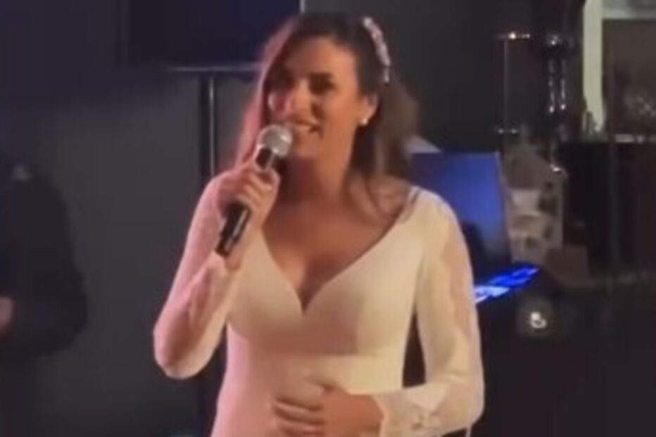 Rita Matias canta numa festa de casamento e descreve a cerimónia como 
