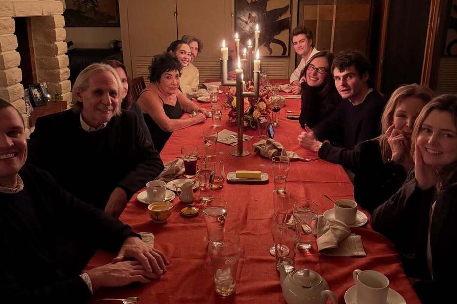 Família de Ray Nicholson reunida, sem sinal de Sara Sampaio