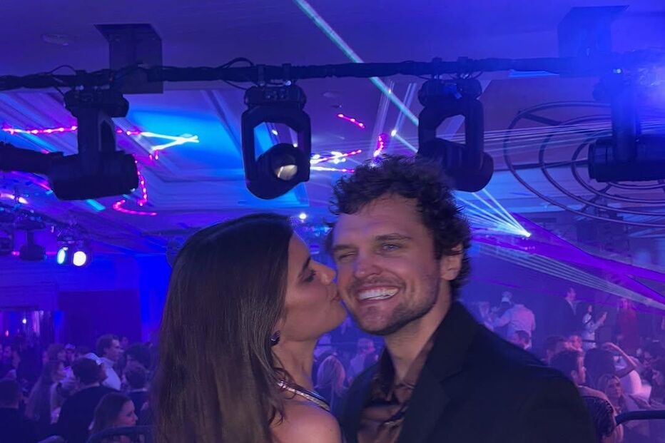 Sara Sampaio e Ray Nicholson