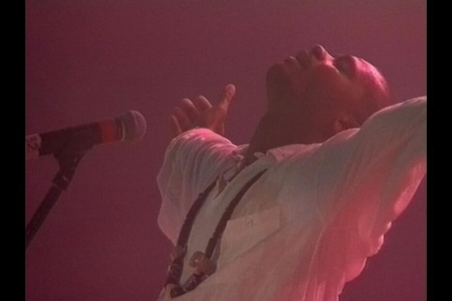 Orlando Pantera, músico caboverdiano, recordado num filme de Catarina Alves Costa.
