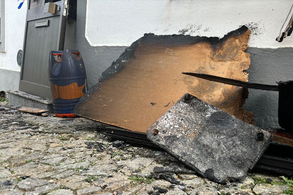 Incêndio em casa no centro histórico de Évora. Uma idosa ficou ferida