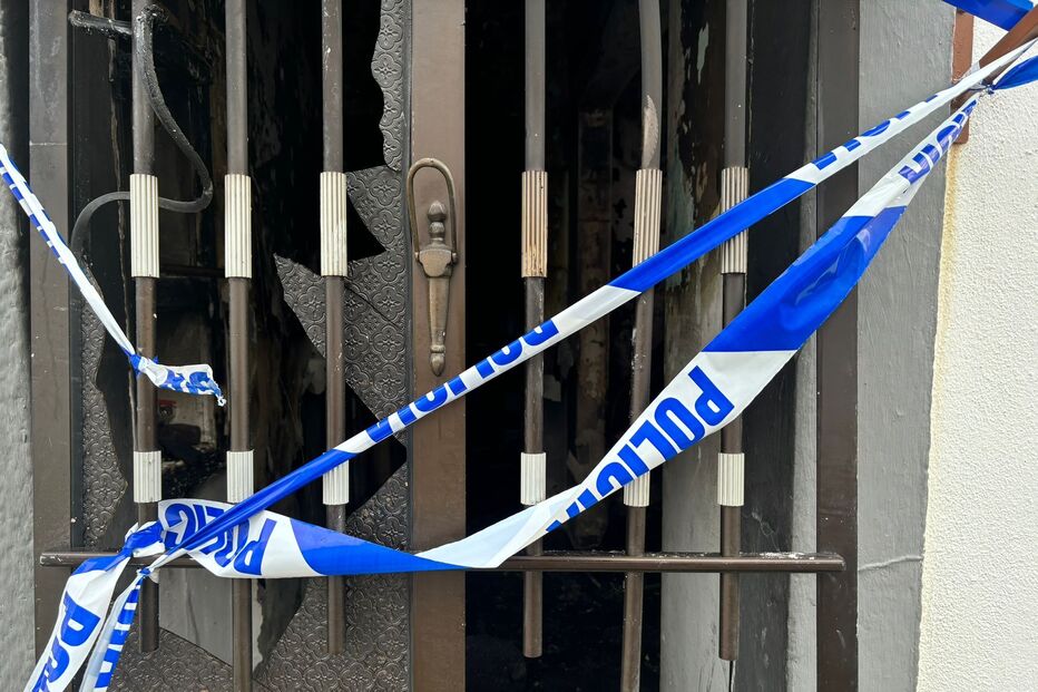 Incêndio em casa no centro histórico de Évora. Uma idosa ficou ferida