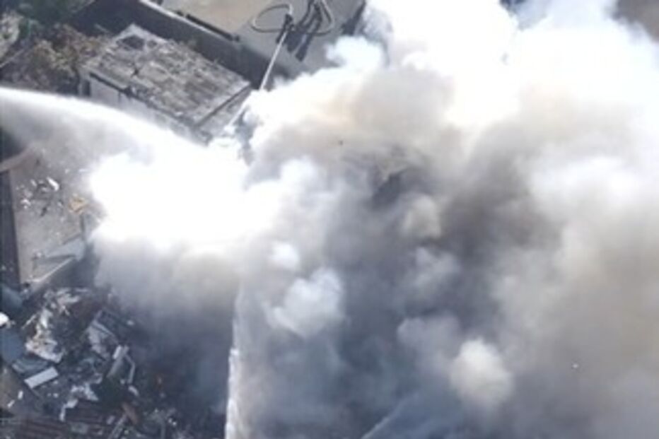 Explosão de gás em São Francisco causa feridos e danos em habitações