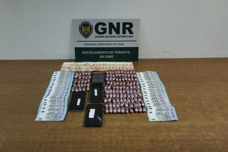 material apreendido pela GNR