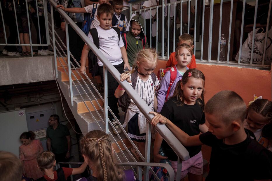 Escola Subterrânea na Ucrânia