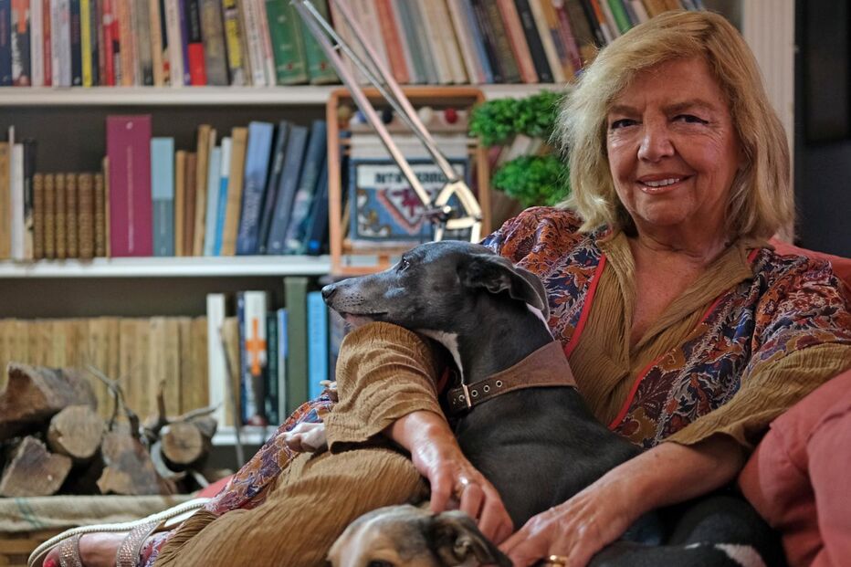 Rita Ferro fala sobre o novo romance, 'O Surpreendente Silêncio dos Homens'.
