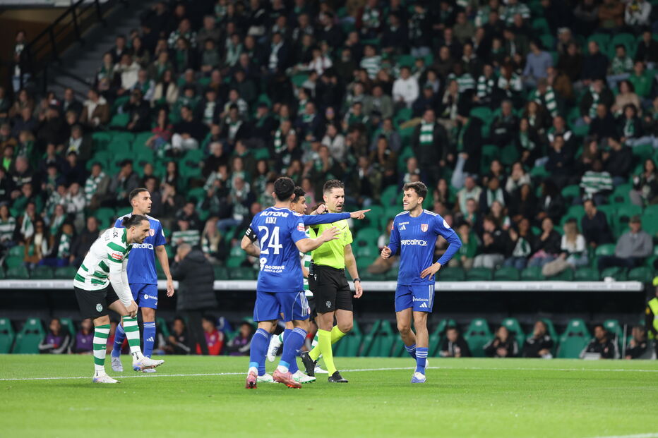 Sporting vs. AVS SAD