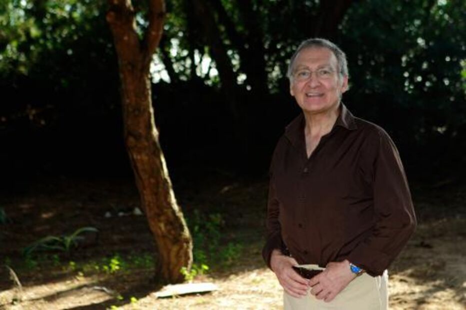 Joel Branco recebe apoio na Casa do Artista após problemas de saúde