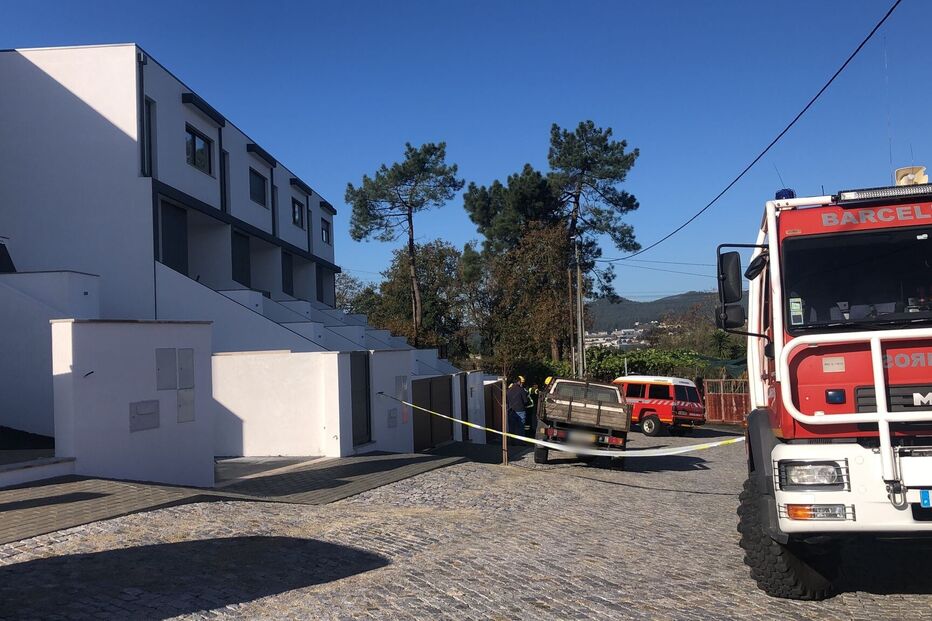 Dois feridos graves em explosão de gás em Barcelos