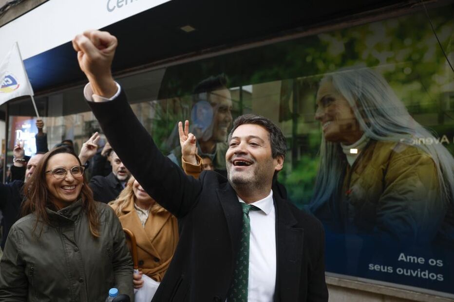 André Ventura desafia adversários a mostrar donativos de campanha