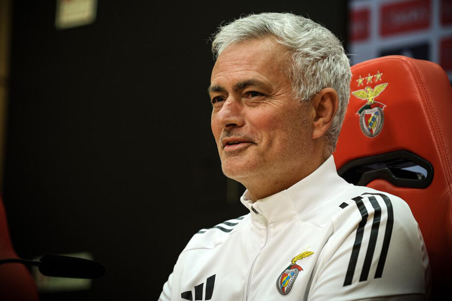 José Mourinho faz a antevisão a mais um jogo do Benfica
