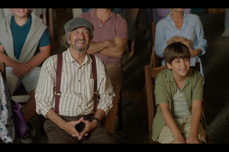 Público assiste a filme familiar em 2025