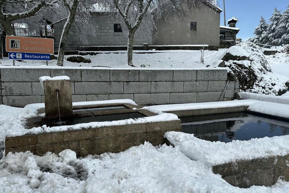Gralheira, na serra de Montemuro, concelho de Cinfães, coberta de neve