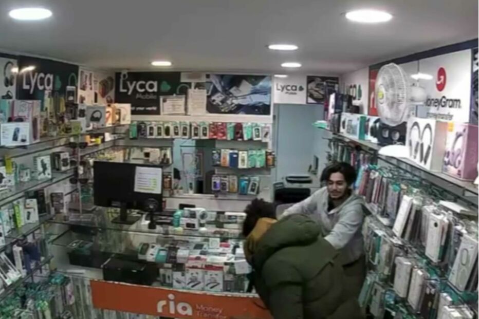 Homem tenta roubar loja de telemóveis