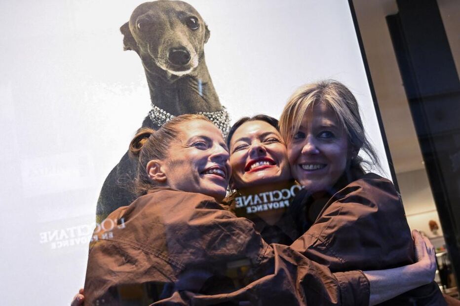 Trabalhadores da Bimba y Lola festejam prémio do 'El Gordo'