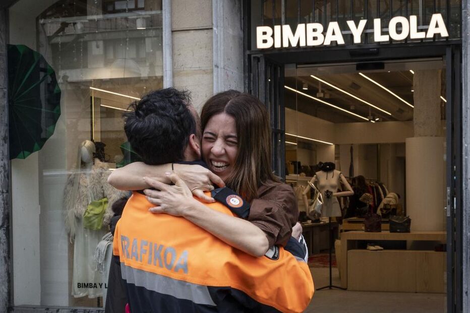 Trabalhadores da Bimba y Lola festejam prémio do 'El Gordo'