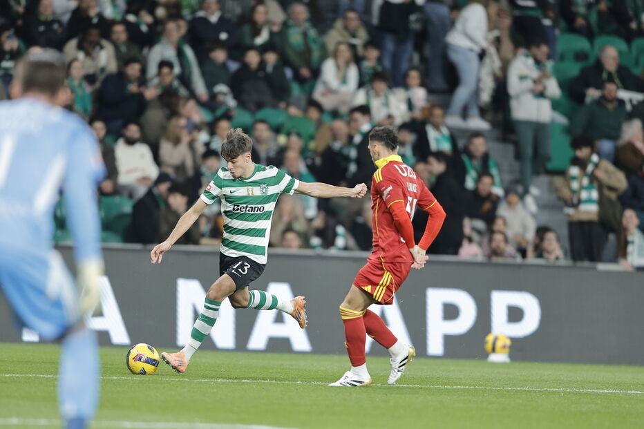 Início do jogo entre Sporting e Rio Ave em Alvalade