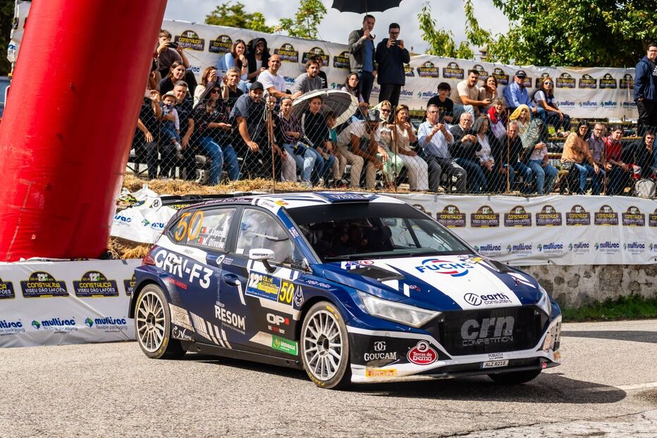 Equipas de sucesso premidas na Promolafões Rali Cup: Hugo Lopes, Carlos Matos, Armando Carvalho, João Marcelino e Miguel Paião
