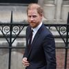 <![CDATA[ Príncipe Harry perde batalha judicial contra o 'Daily Mail' horas antes de aterrar no Reino Unido ]]>