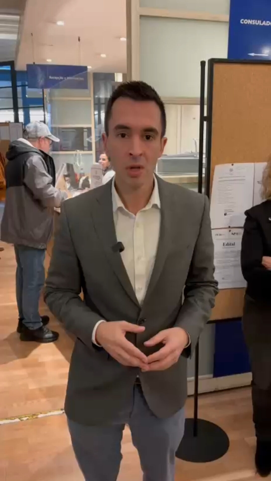 "[Votar] é muito importante": emigrantes em Paris começaram a escolher o próximo Presidente da República no sábado