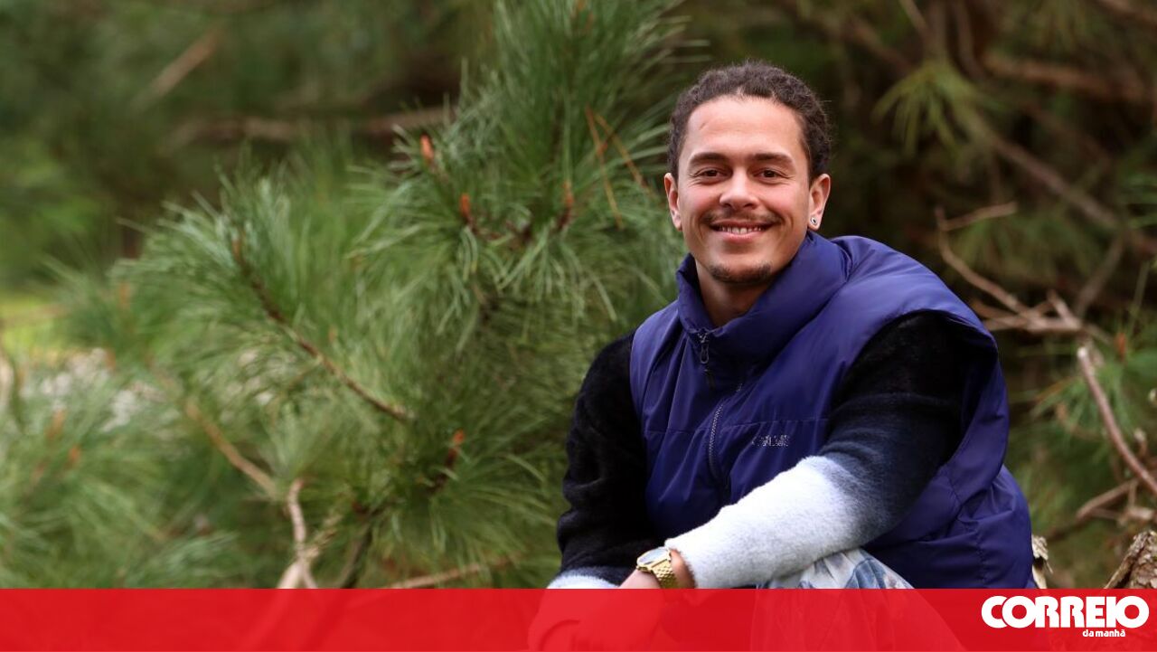 PJ investigates a homicide scene and seeks to unravel the mystery of Maycon Douglas's death