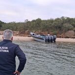 A lancha encalhada em Troia