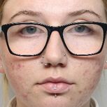 Alicia Novas, guarda prisional, tinha 18 anos na altura dos factos.