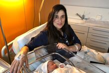 'Fizeram contagem decrescente até ele nascer': Primeiro bebé do ano da ULS de Santo António nasceu exatamente às 00h00