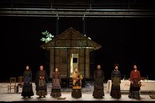 Semestre teatral com autores e atores de renome em diversos projetos