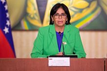 AO MINUTO: Presidente interina da Venezuela cria comissão para libertação de Maduro