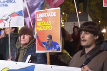 Manifestantes em Lisboa protestam contra intervenção dos EUA na Venezuela