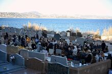 Funeral de Brigitte Bardot em Saint Tropez reúne admiradores e amigos.
