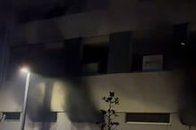 Incêndio em garagem de urbanização em Paços de Ferreira deixa 111 pessoas desalojadas