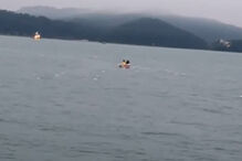 Lancha rápida ligada ao tráfico encalhada em Troia