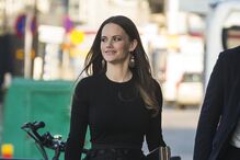 Após suspeitas de ligação a Jeffrey Epstein, Sofia da Suécia é afastada da agenda real