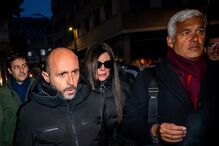 Dono do bar onde morreram 40 pessoas na Suíça fica em prisão preventiva 