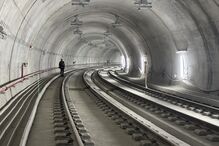 Túnel entre S. Bento e Hospital de Santo António já concluído