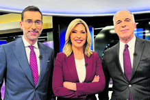 A SIC e a SIC Notícias estão a preparar uma emissão em simultâneo, que será conduzida pelos rostos habituais: Clara de Sousa, Rodrigo Guedes de Carvalho e Bento Rodrigues. A eles junta-se o leque de comentadores habitual 