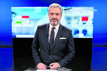 Carlos Daniel está destacado para a vasta emissão que está a ser preparada pela RTP