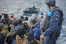 Resgate de migrantes no mar pela Polícia Marítima portuguesa