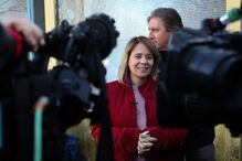 Catarina Martins admite resultado abaixo do que esperava e votará em Seguro na segunda volta 