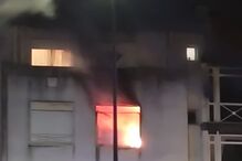 Pelo menos 13 feridos em incêndio em prédio em Santarém. Um bombeiro entre as vítimas