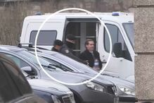 'Macaco' já chegou ao tribunal para se defender das acusações da Operação Pretoriano. Veja o vídeo